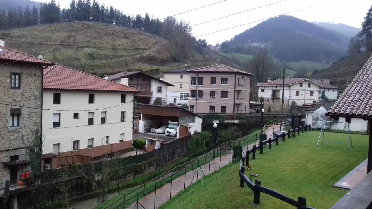 Albergue Usandi Auto Check-In Ziortza-Bolibar Екстер'єр фото